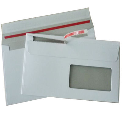 Tamaño personalizado A4 Papel reciclado con tiras de cinta de correo Solución de embalaje ecológica